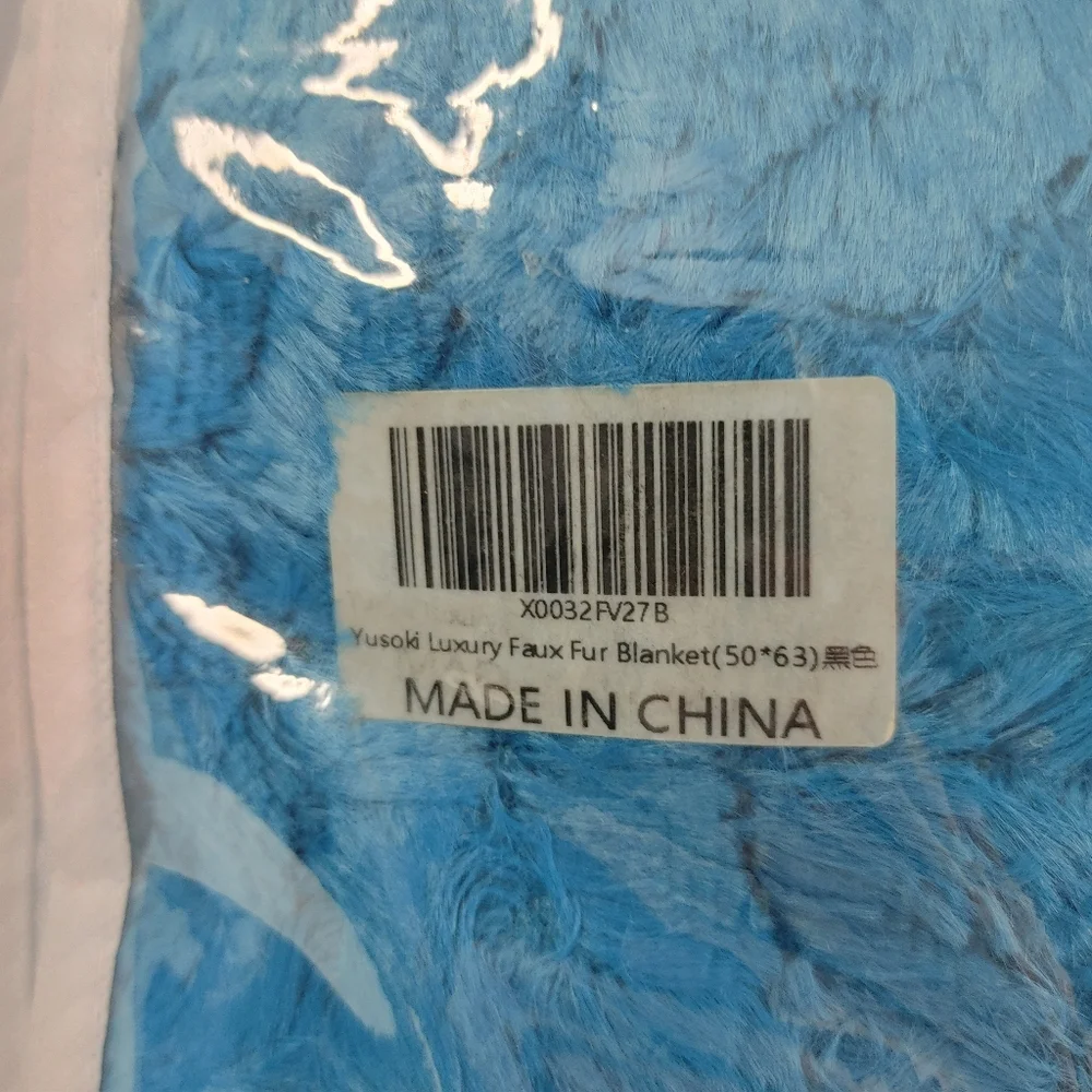 Yusoki Faux Fur Blanket Plush Throw Blue Cozy Soft Fluffy 50x63 New